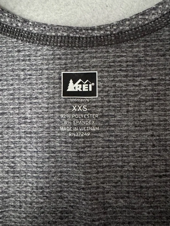 REI Women's Dark Gray Short-Sleeve Performance Tee - Picture 2 of 6